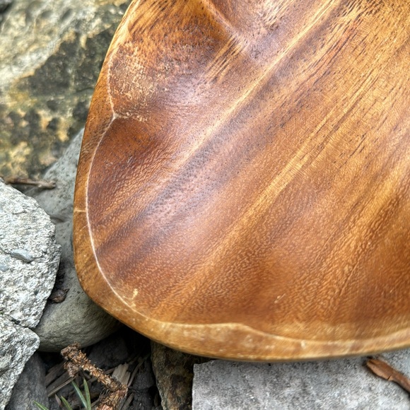 Vintage Carved “Monkey Pod Bowl” - Picture 13 of 14